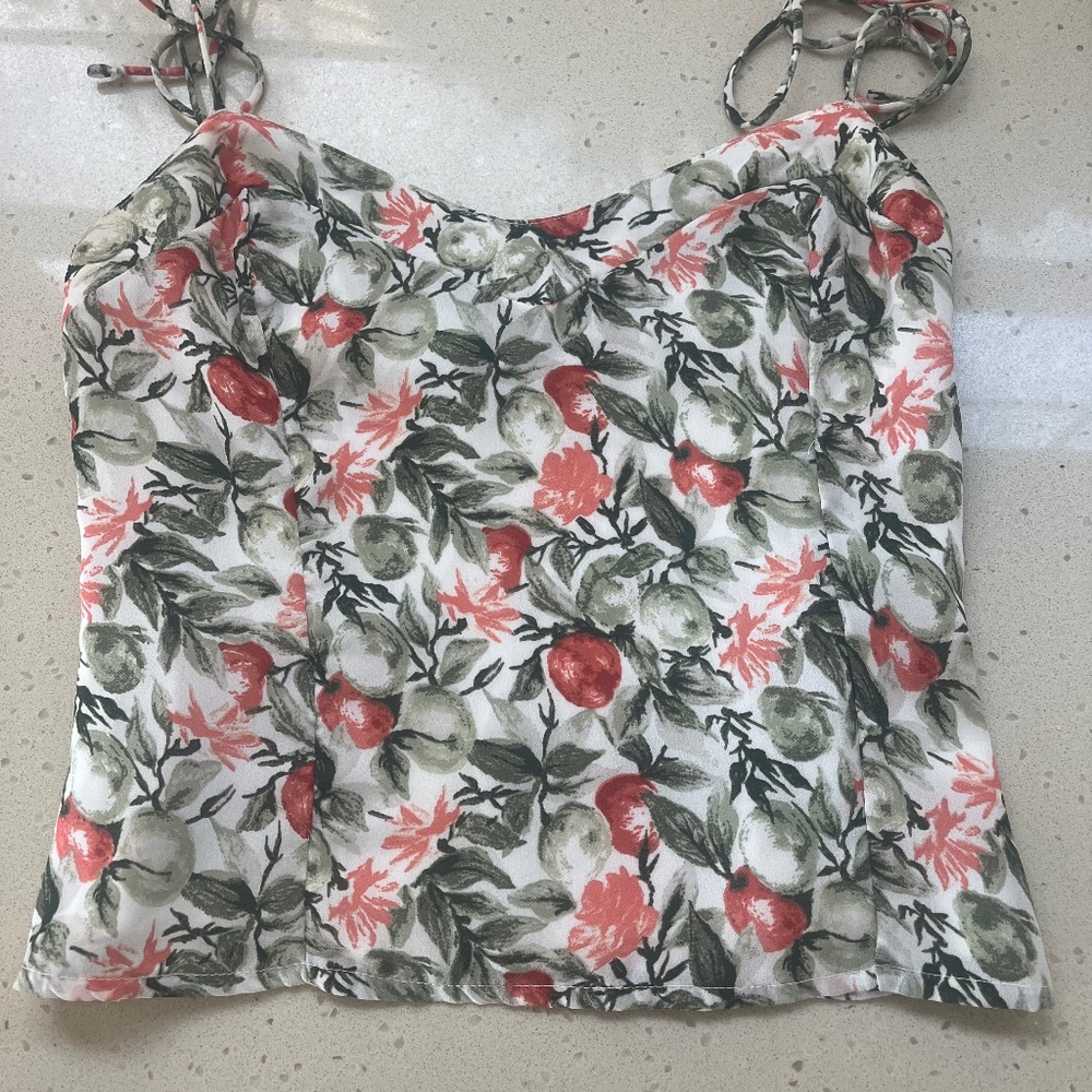 Abercrombie top